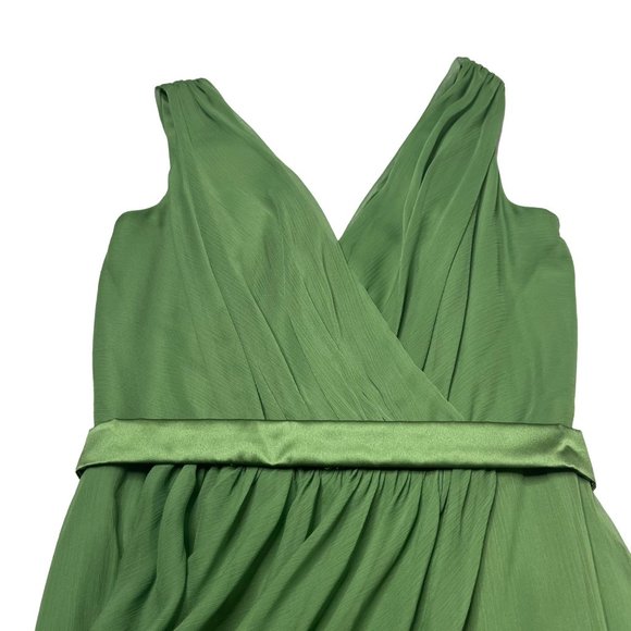 Lela Rose Bridesmaid Clover Belted VNeck Draped Gown by Dessy LR174 Size 8 - Picture 6 of 16